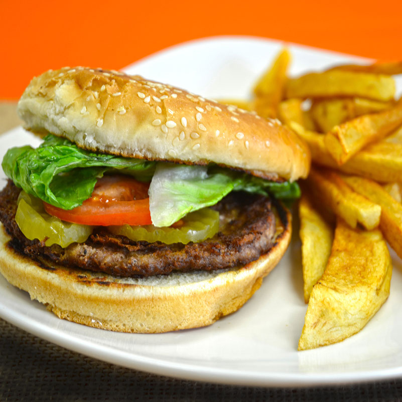 Conchitas_Hamburguesas_Hamburger and Fries_1